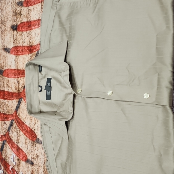 Men's Kenneth Cole dress shirt - Picture 3 of 5